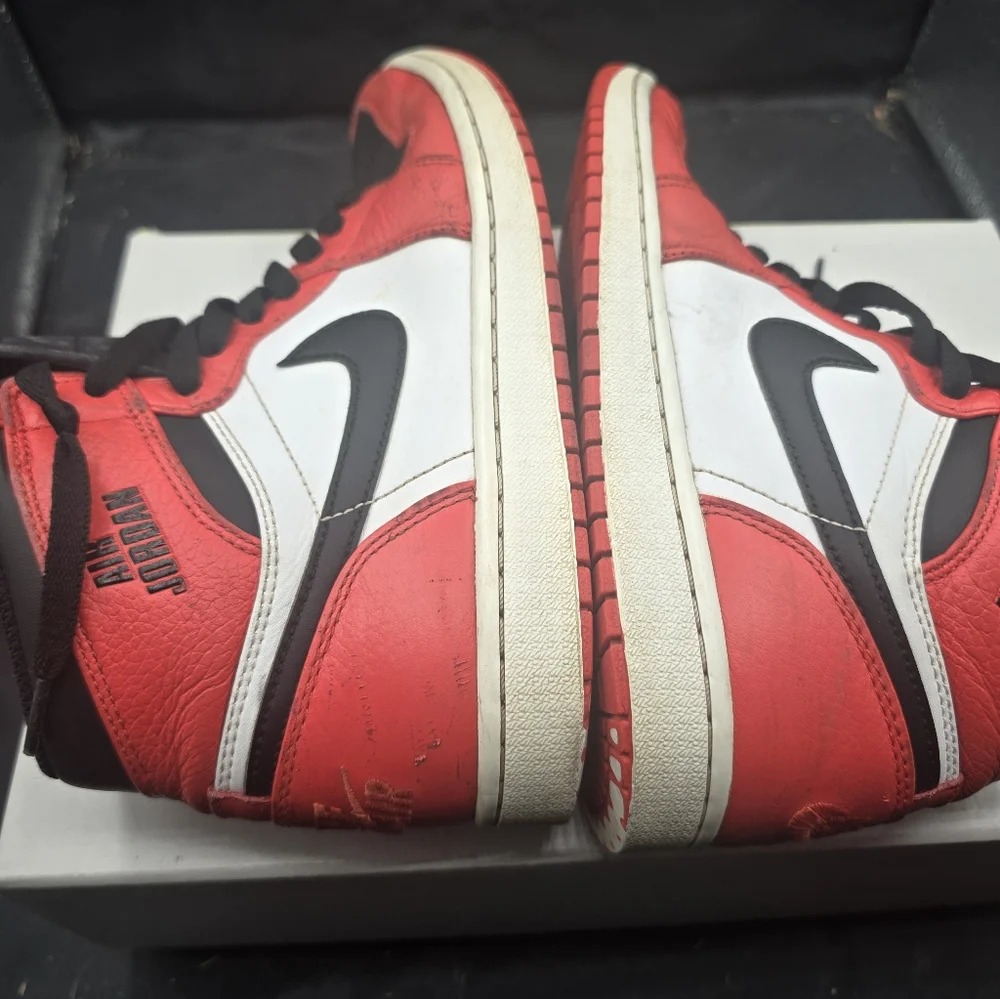 Jordan comfortable sneakers